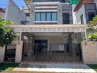 Продажа 3 спальни дом в Ча Ам, Пхетбури