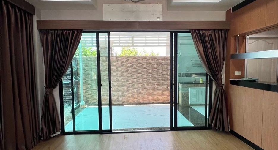 For sale 3 bedrooms house in Cha Am, Phetchaburi