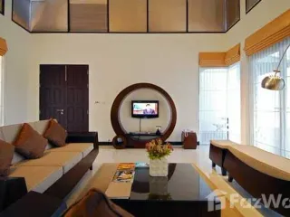 À louer 3 chambres villa à Kathu, Phuket