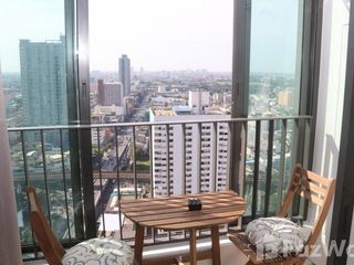 Condo en venta y en alquiler de 2 habitaciones en Ratchathewi, Bangkok