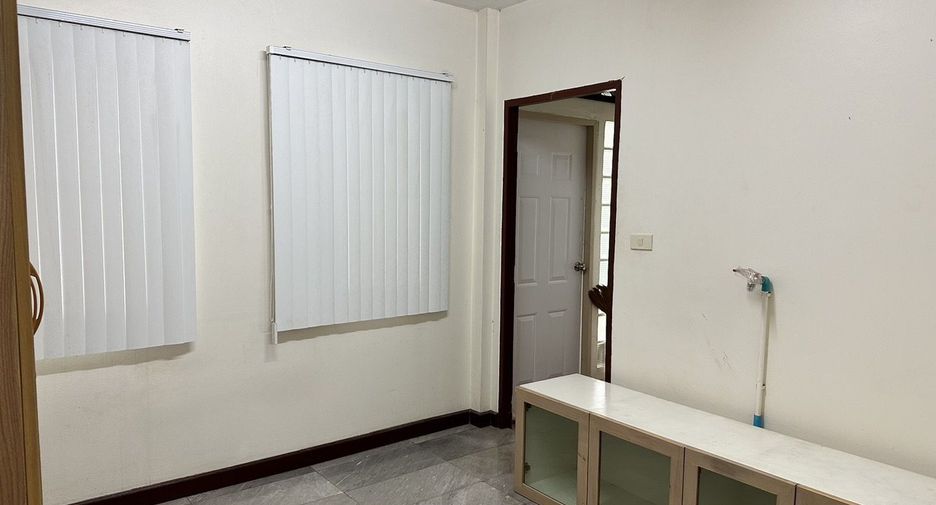 出售 4 卧室 独立屋 在 Bang Khen, 曼谷