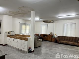 Haus zum Kauf mit 4 Zimmer in Bang Khen, Bangkok