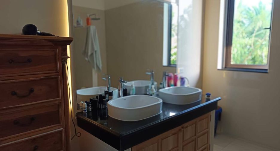 À vendre 3 chambres villa à Pran Buri, Prachuap Khiri Khan