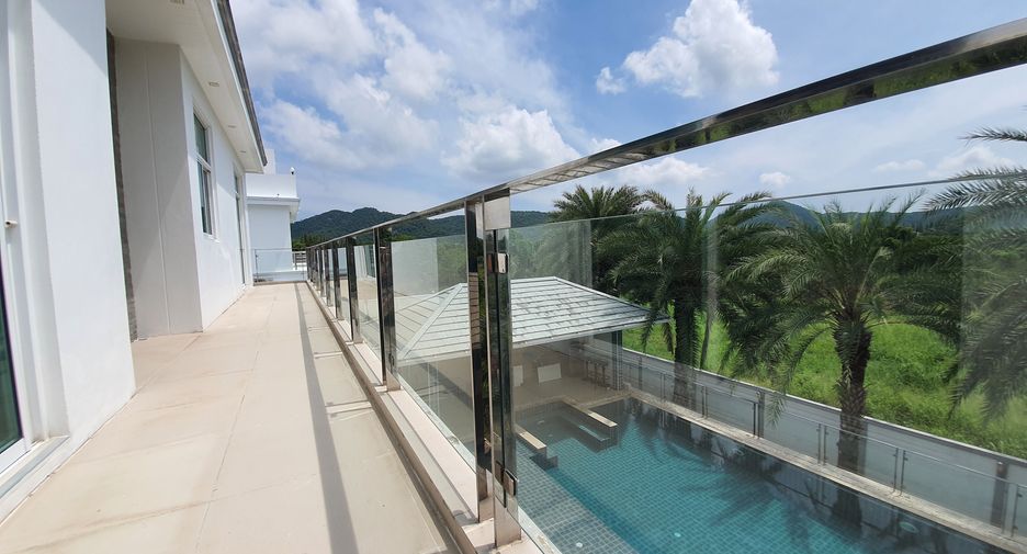 For sale and for rent 4 bedrooms villa in Hua Hin, Prachuap Khiri Khan