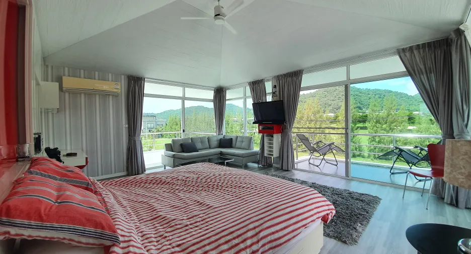 For sale and for rent 4 bedrooms villa in Hua Hin, Prachuap Khiri Khan