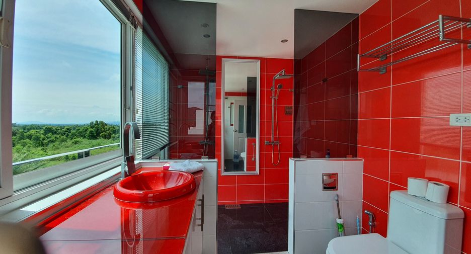 For sale and for rent 4 bedrooms villa in Hua Hin, Prachuap Khiri Khan