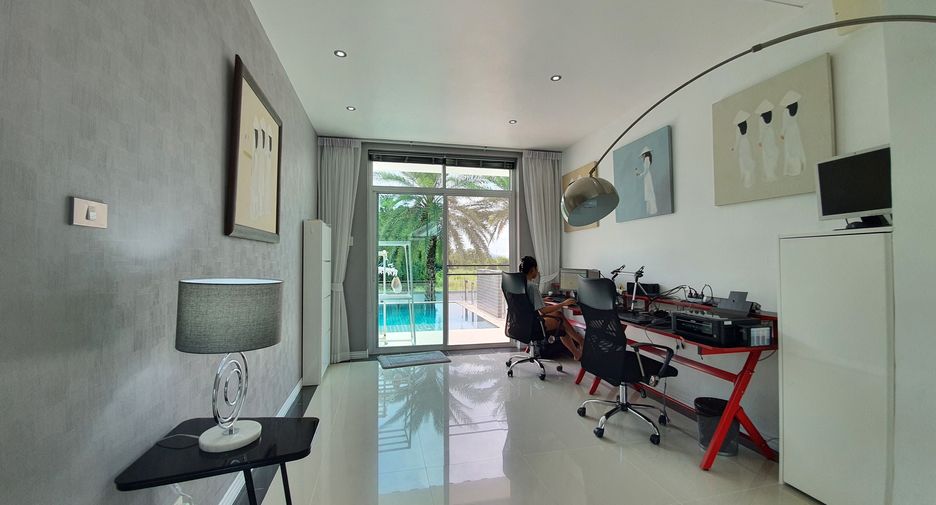 For sale and for rent 4 bedrooms villa in Hua Hin, Prachuap Khiri Khan