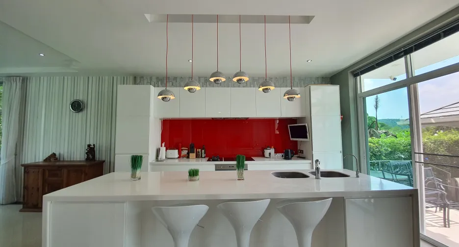 For sale and for rent 4 bedrooms villa in Hua Hin, Prachuap Khiri Khan
