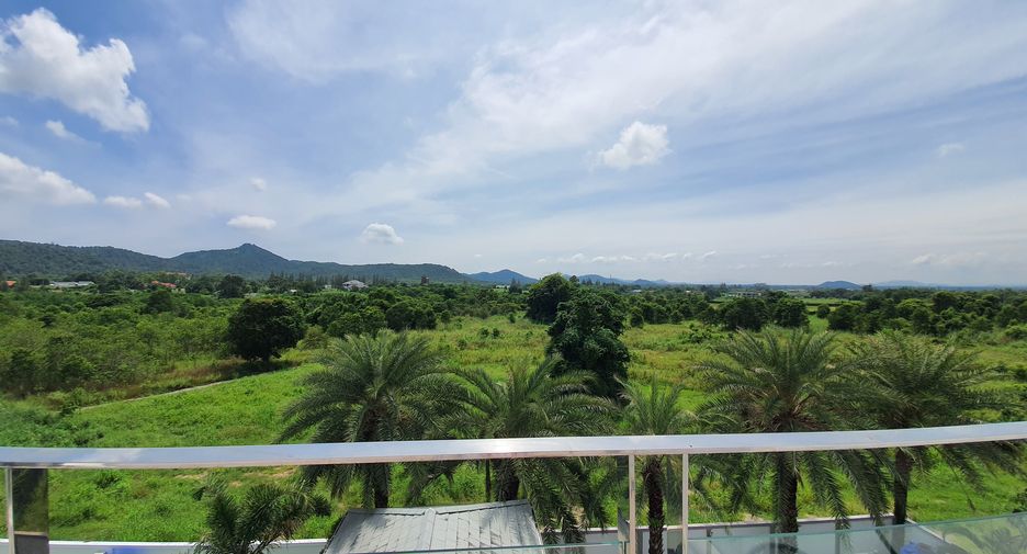 For sale and for rent 4 bedrooms villa in Hua Hin, Prachuap Khiri Khan