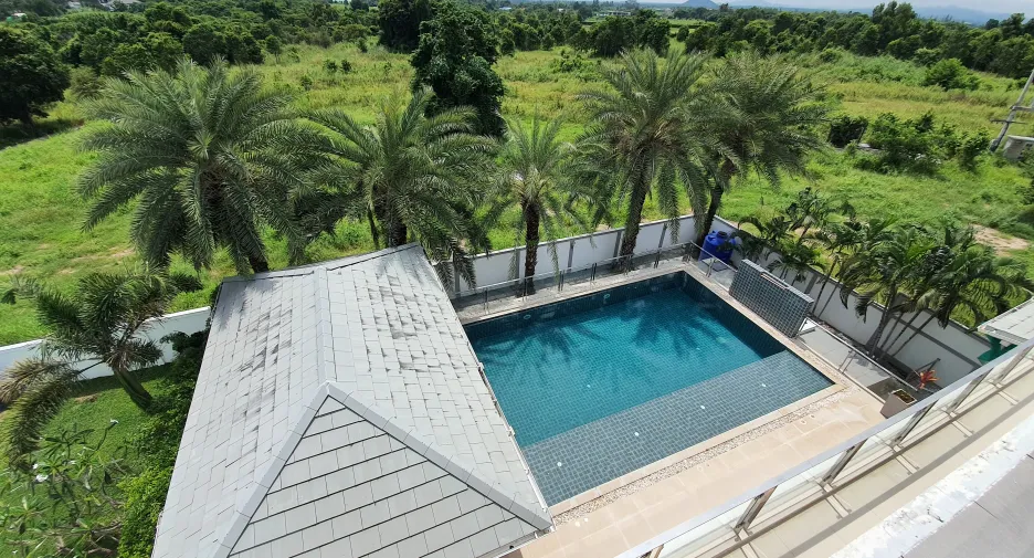 For sale and for rent 4 bedrooms villa in Hua Hin, Prachuap Khiri Khan