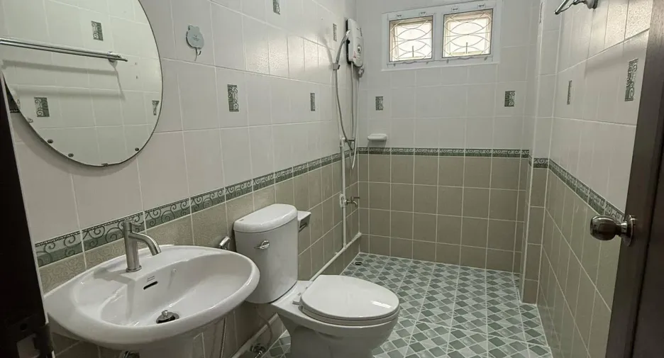 Haus zur Miete mit 3 Zimmer in San Kamphaeng, Chiang Mai