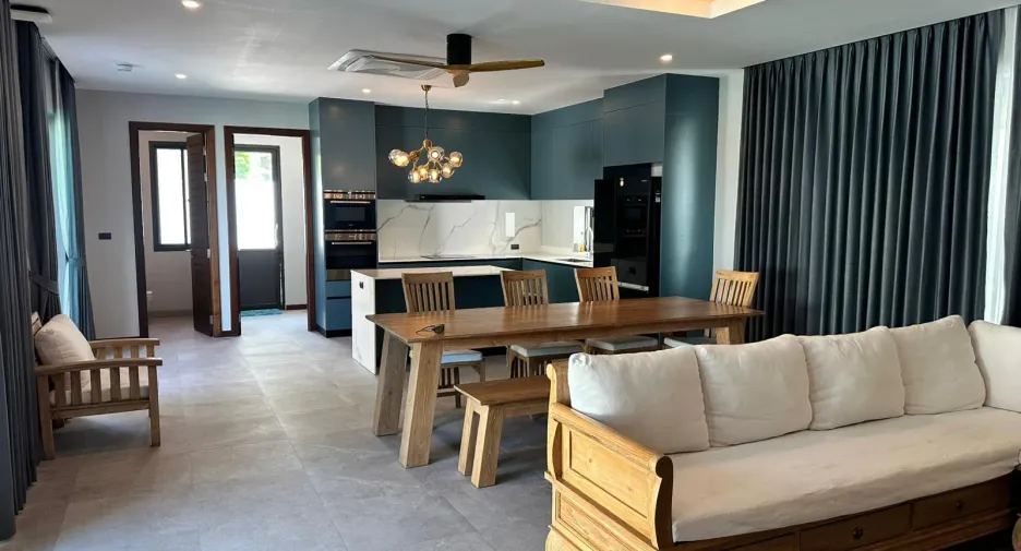 Villa zur Miete mit 4 Zimmer in Mueang Phuket, Phuket