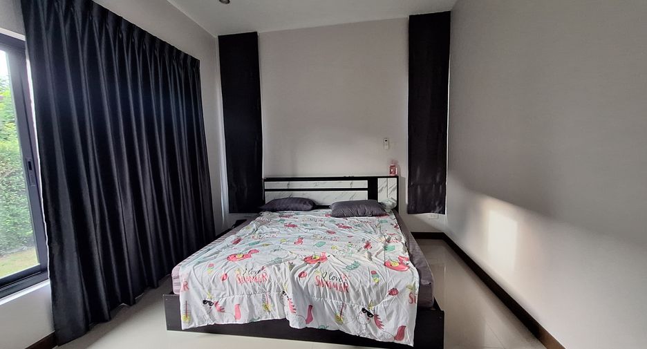 For rent 4 bedrooms villa in Hua Hin, Prachuap Khiri Khan