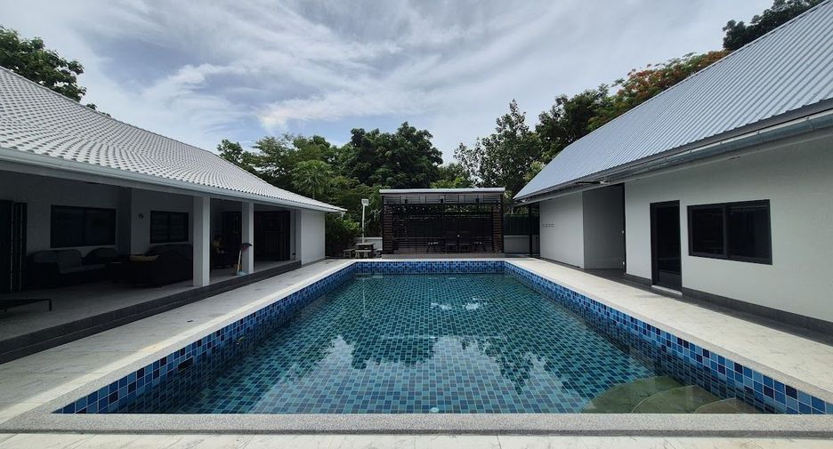 Haus zum Kauf mit 4 Zimmer in Hua Hin, Prachuap Khiri Khan