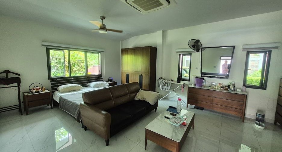Haus zum Kauf mit 4 Zimmer in Hua Hin, Prachuap Khiri Khan