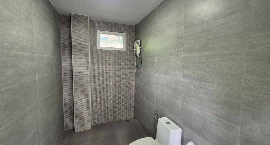 Haus zum Kauf mit 4 Zimmer in Hua Hin, Prachuap Khiri Khan