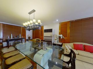 Продажа 4 спальни вилла в Mueang Chiang Mai, Чианг Маи