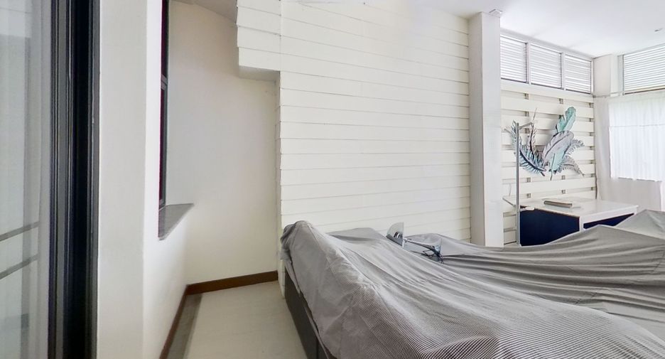 For sale 4 bedrooms villa in Mueang Chiang Mai, Chiang Mai