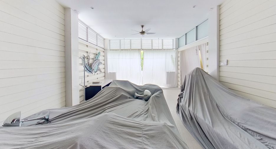 For sale 4 bedrooms villa in Mueang Chiang Mai, Chiang Mai