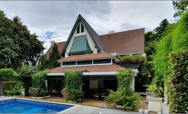 For sale 4 bedrooms villa in Mueang Chiang Mai, Chiang Mai