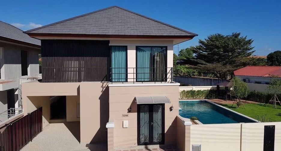 For rent 4 bedrooms villa in Bang Lamung, Chonburi