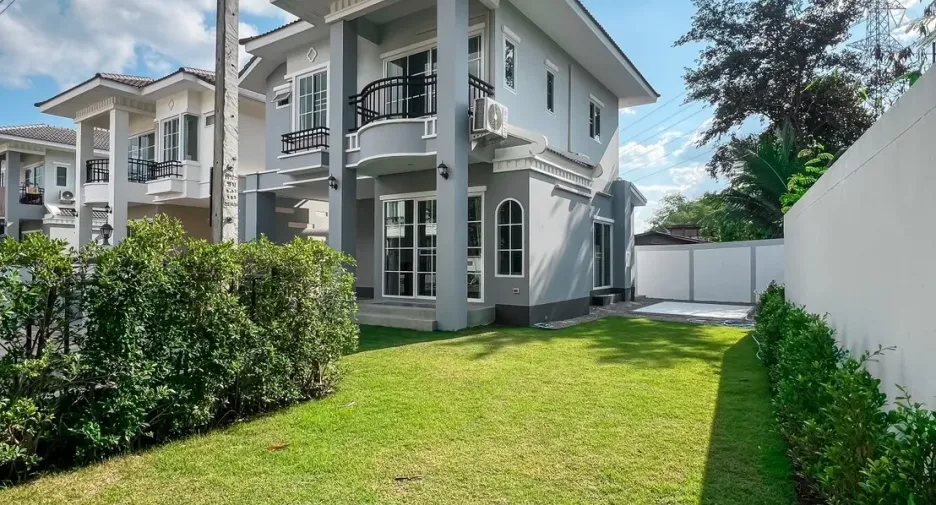 Haus zur Miete mit 3 Zimmer in San Kamphaeng, Chiang Mai