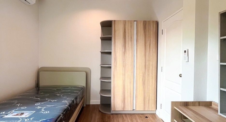 For rent 3 bedrooms house in San Kamphaeng, Chiang Mai