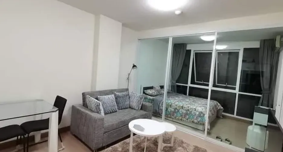 For sale 1 bed condo in Huai Khwang, Bangkok