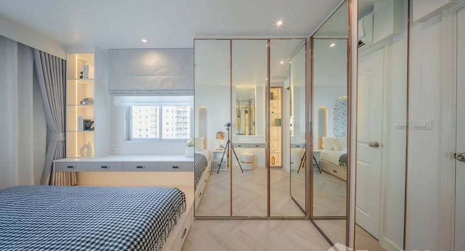 For sale and for rent 2 bedrooms condo in Yan Nawa, Bangkok