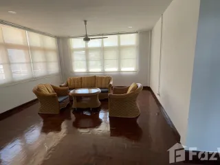 For rent 4 bedrooms house in Mueang Chiang Mai, Chiang Mai