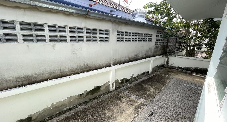For rent 3 bedrooms house in Hua Hin, Prachuap Khiri Khan