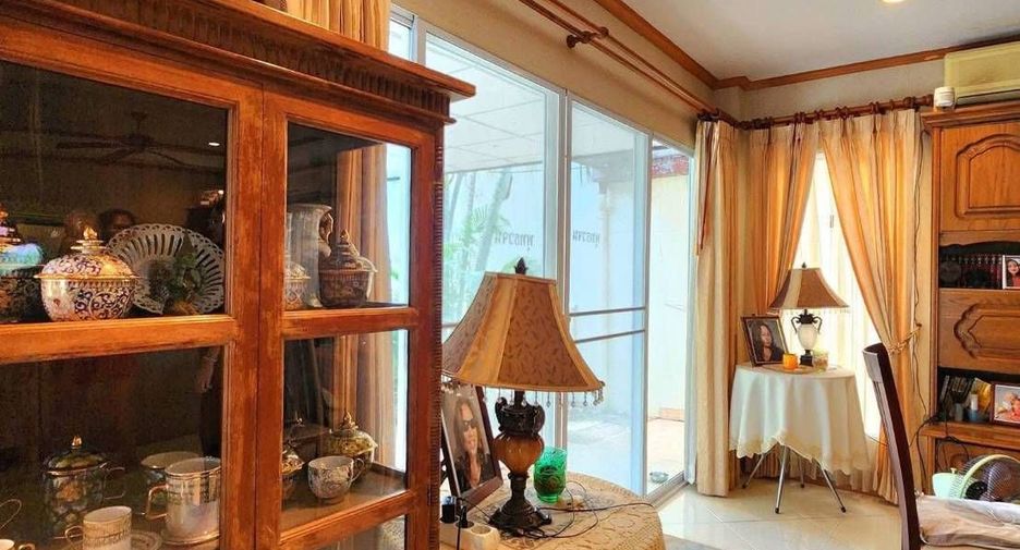 Продажа 3 спальни вилла в Банг Ламунг, Чонбури