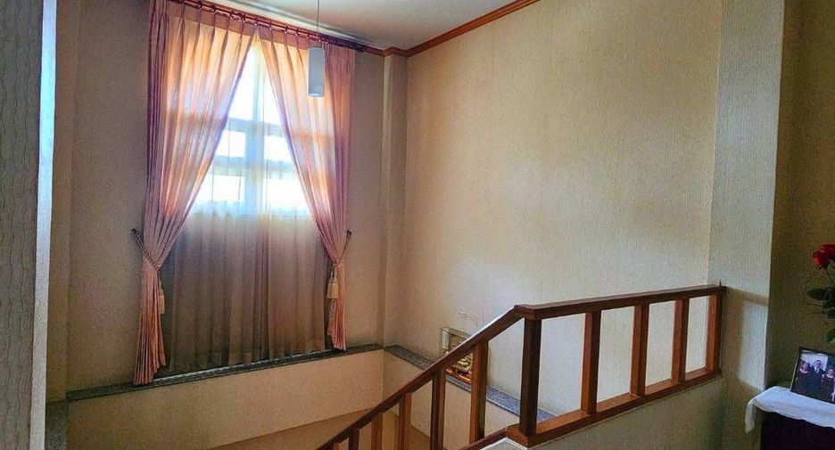 Продажа 3 спальни вилла в Банг Ламунг, Чонбури