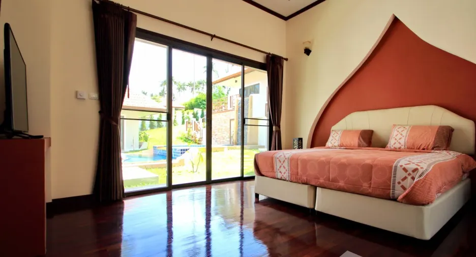 For rent 3 bedrooms villa in Ko Samui, Surat Thani
