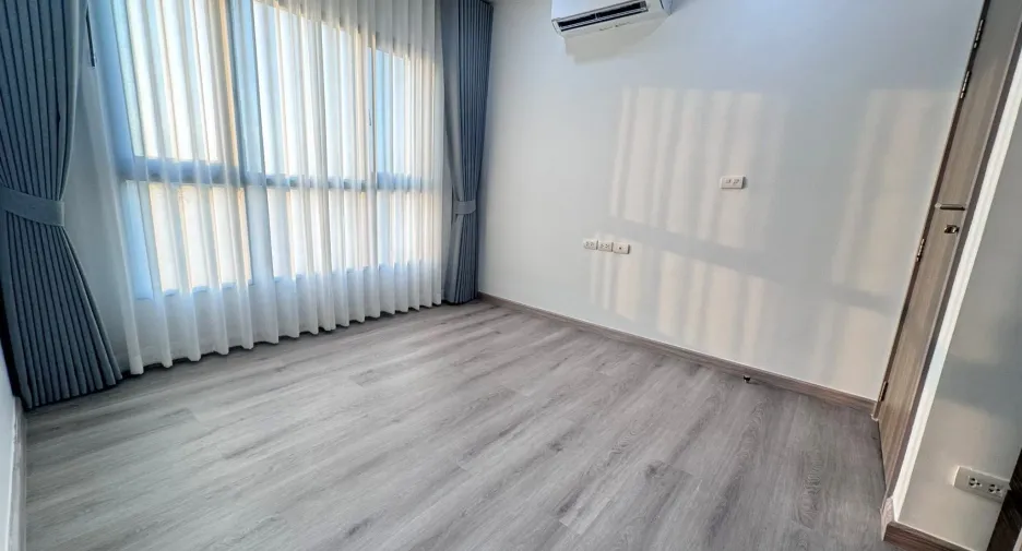 Wohnung zum Kauf mit 2 Zimmer in Khlong San, Bangkok