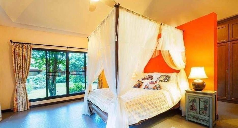 Villa en venta de 5 habitaciones en San Kamphaeng, Chiang Mai