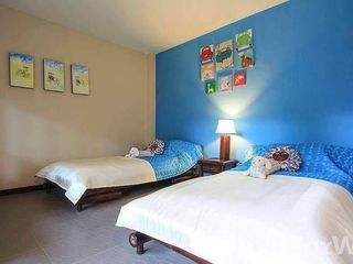 For sale 5 bedrooms villa in San Kamphaeng, Chiang Mai