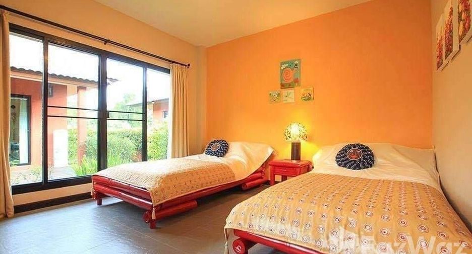 For sale 5 bedrooms villa in San Kamphaeng, Chiang Mai