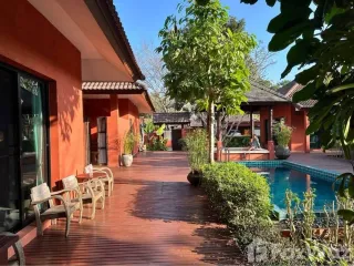 For sale 5 bedrooms villa in San Kamphaeng, Chiang Mai