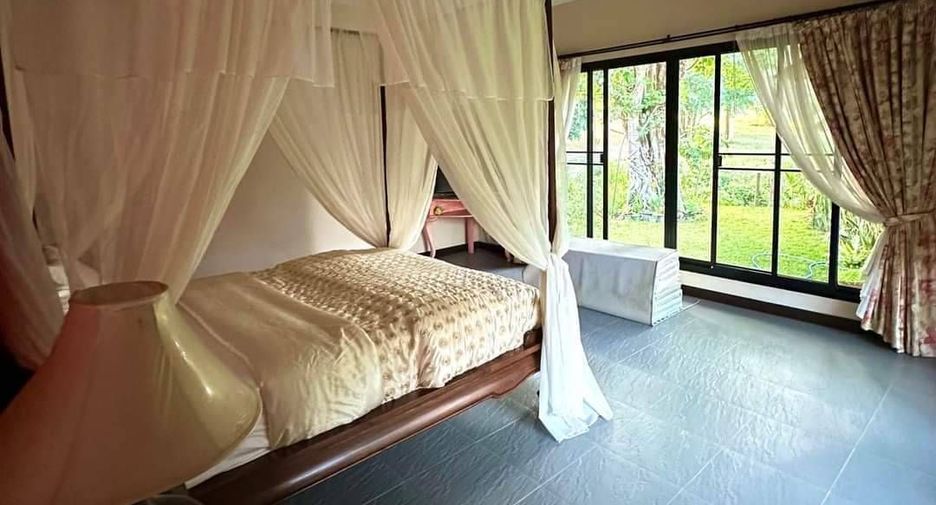 Villa en venta de 5 habitaciones en San Kamphaeng, Chiang Mai