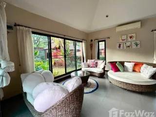 For sale 5 bedrooms villa in San Kamphaeng, Chiang Mai