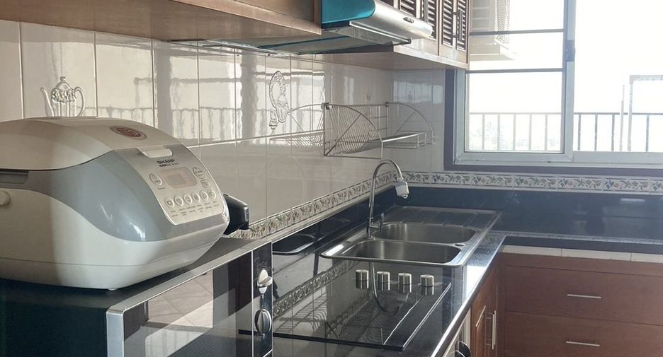 Wohnung zum Kauf mit 2 Zimmer in Si Racha, Chonburi