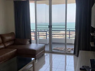 Wohnung zum Kauf mit 2 Zimmer in Si Racha, Chonburi