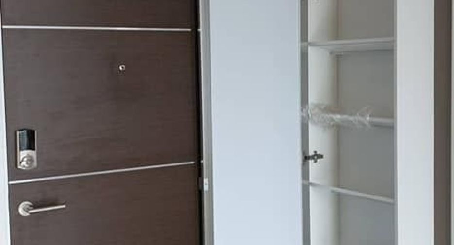 For sale and for rent 2 bedrooms condo in Mueang Samut Prakan, Samut Prakan