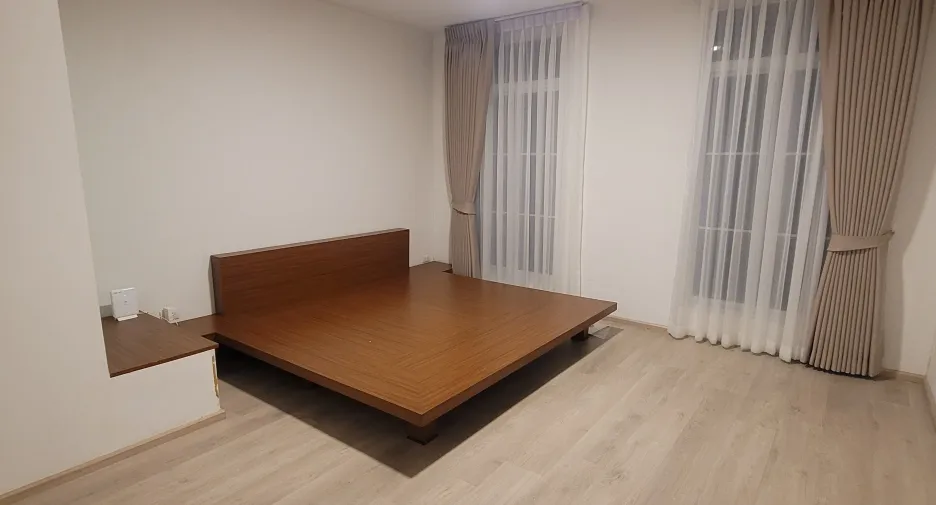For sale and for rent 3 bedrooms townhouse in Prawet, Bangkok