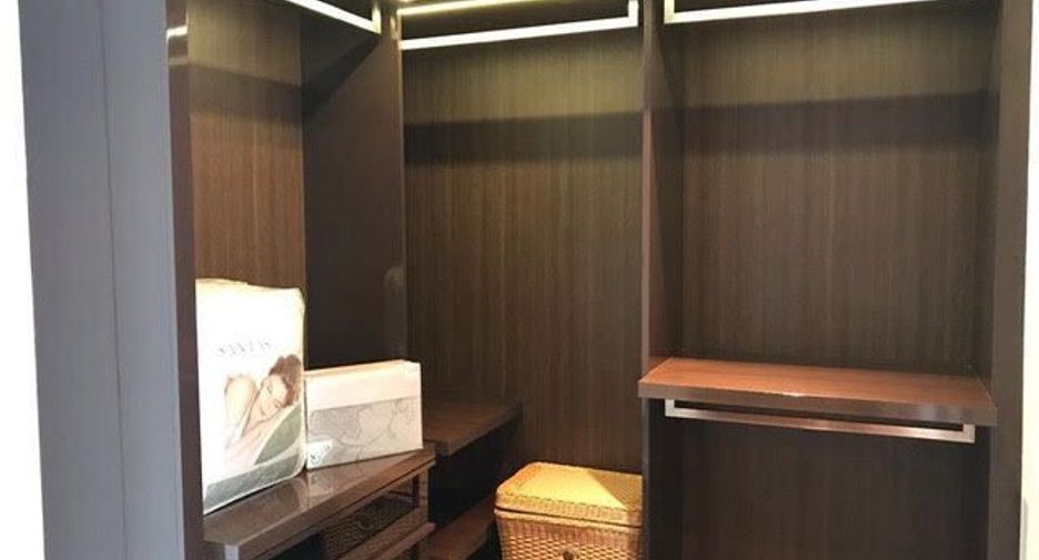 Wohnung zum Kauf mit 2 Zimmer in Khlong Toei, Bangkok