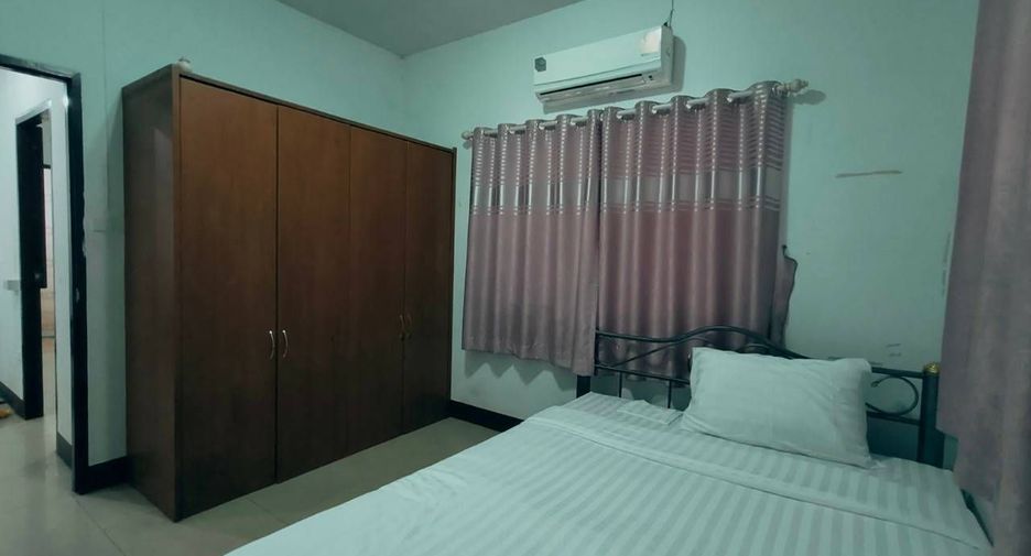For rent 3 bedrooms house in Mueang Chiang Mai, Chiang Mai