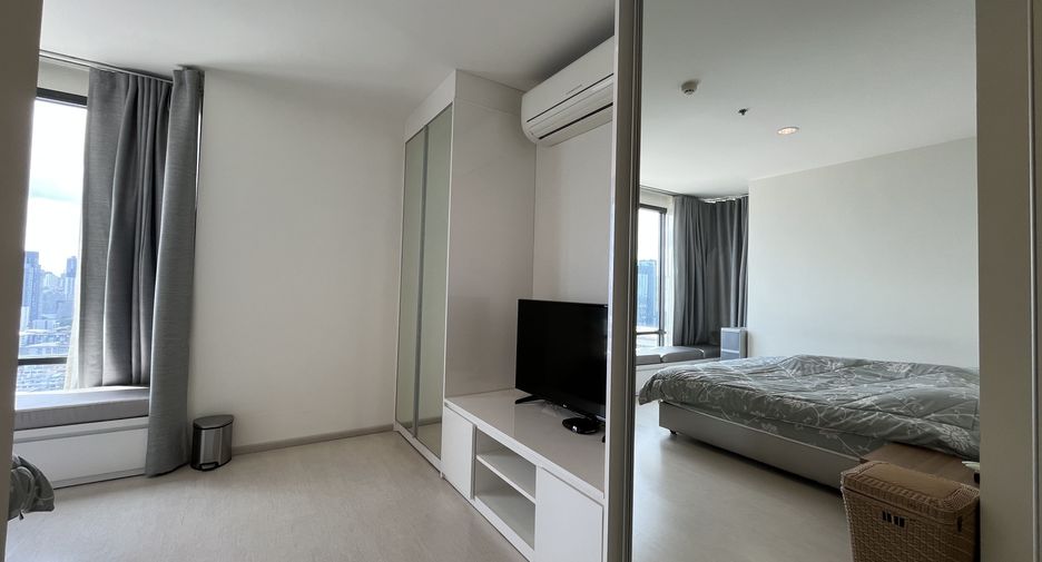 Condo en venta y en alquiler de 2 habitaciones en Khlong Toei, Bangkok