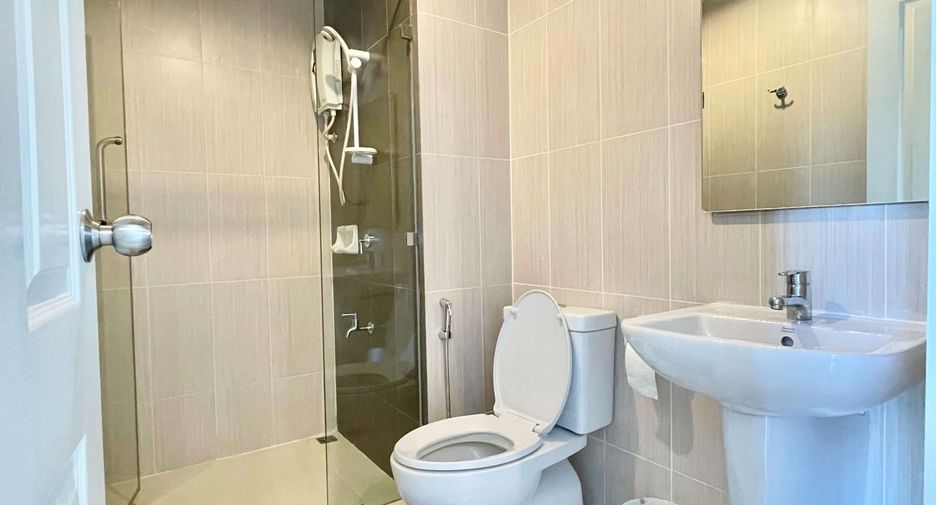 For sale 1 bed condo in Mueang Rayong, Rayong