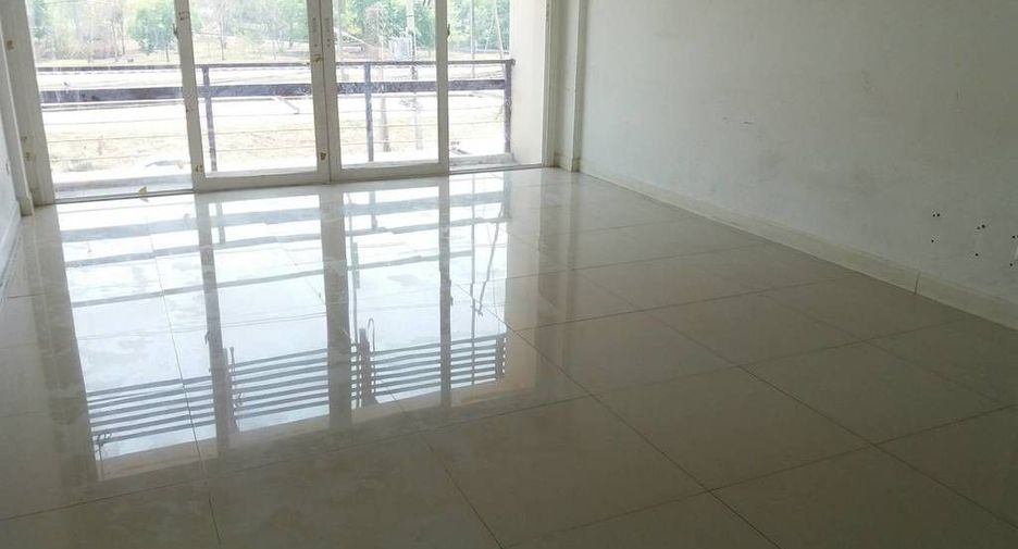 Reihenhaus zum Kauf und zur Miete mit 3 Zimmer in Mueang Chiang Mai, Chiang Mai